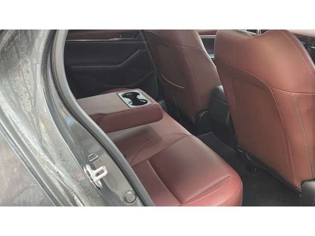 マツダ ＭＡＺＤＡ３　ファストバック ２．０ ２０Ｓ バーガンディ セレクション R1年 (関東) 99