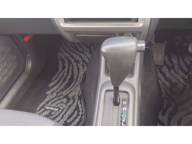 ダイハツ テリオスキッド ６６０ カスタムＸ ４ＷＤ H17年 (関東) 99