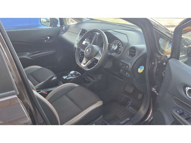 日産 ノート １．２ Ｅ－ＰＯＷＥＲ メダリスト H28年 (関東) 99