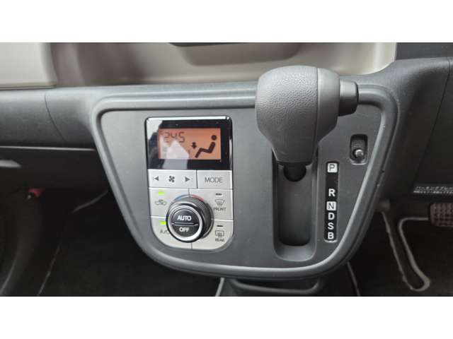 トヨタ パッソ １．０ モーダ Ｓ H28年 (関東) 99