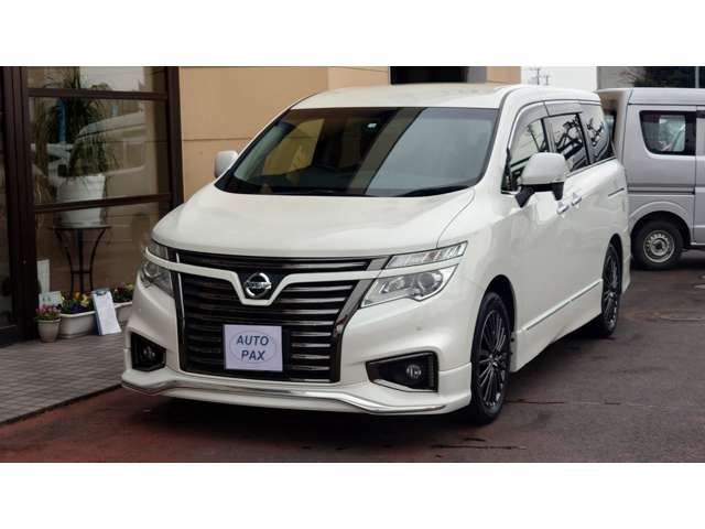 日産 エルグランド ２．５ ２５０ハイウェイスター Ｓ ジェットブラック アーバンクロム H30年 (関東) 99