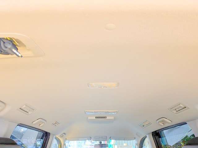 トヨタ ヴォクシー ２．０ ＺＳ 煌ＩＩ H24年 (関東) 99