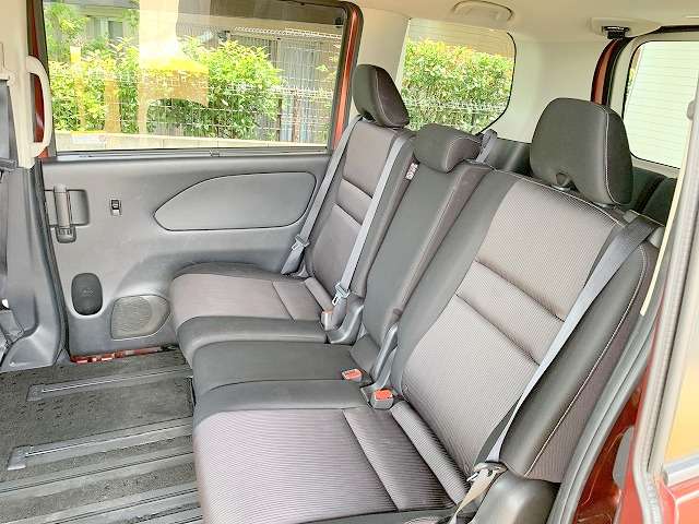 日産 セレナ ２．０ ハイウェイスター H29年 (関東) 99