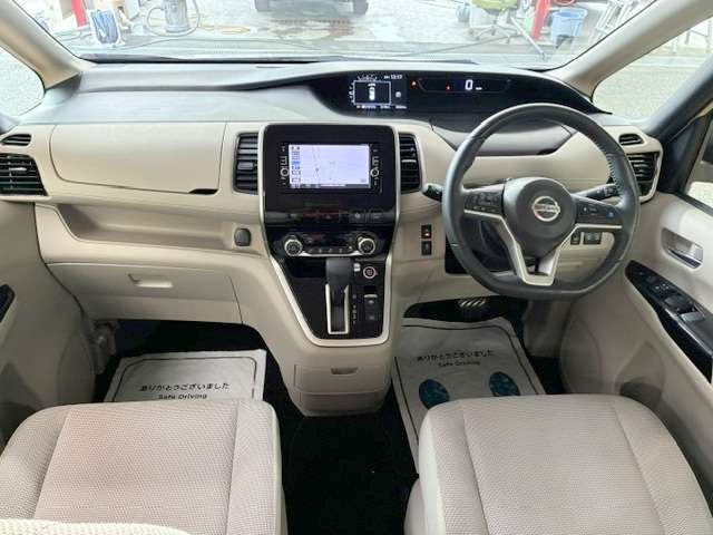 日産 セレナ ２．０ Ｇ H29年 (関東) 99