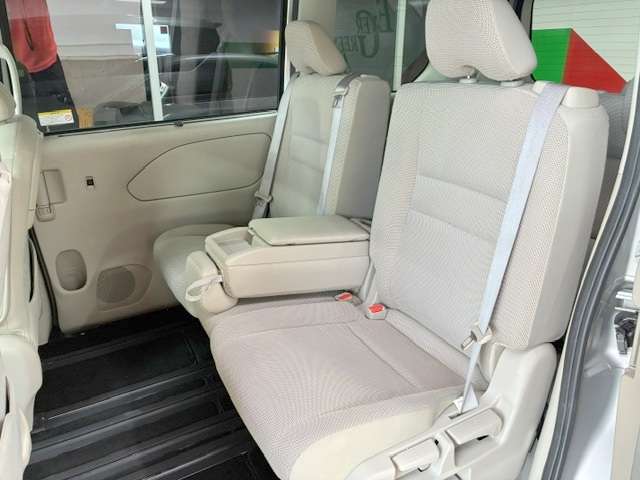 日産 セレナ ２．０ Ｇ H29年 (関東) 99