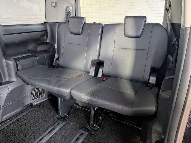 トヨタ エスクァイア ２．０ ＧＩ H27年 (関東) 99
