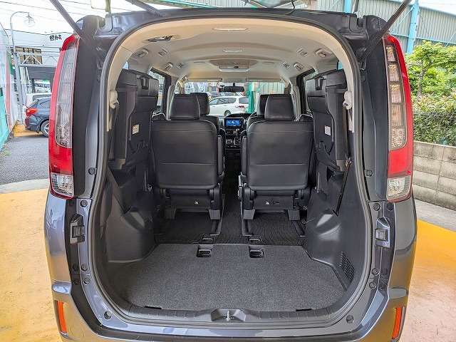 トヨタ エスクァイア ２．０ ＧＩ H27年 (関東) 99