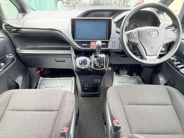 トヨタ ヴォクシー ２．０ Ｖ H29年 (関東) 99