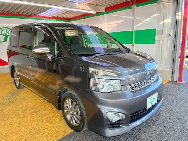 トヨタ ヴォクシー ２．０ ＺＳ 煌ＩＩ H24年 (関東) 99