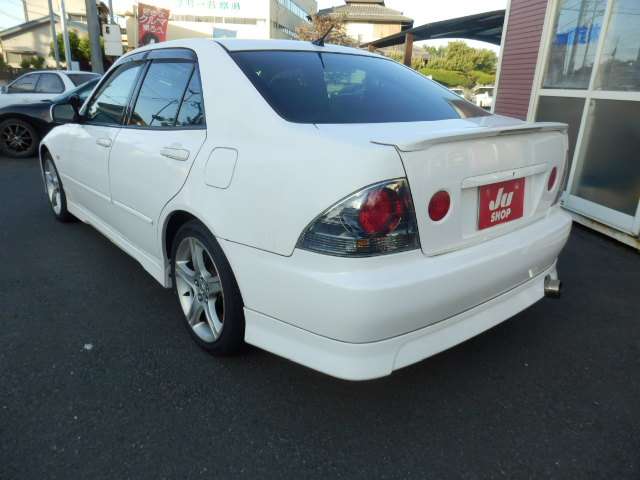 トヨタ アルテッツァ ２．０ ＡＳ２００ Ｚエディション H17年 (関東) 99