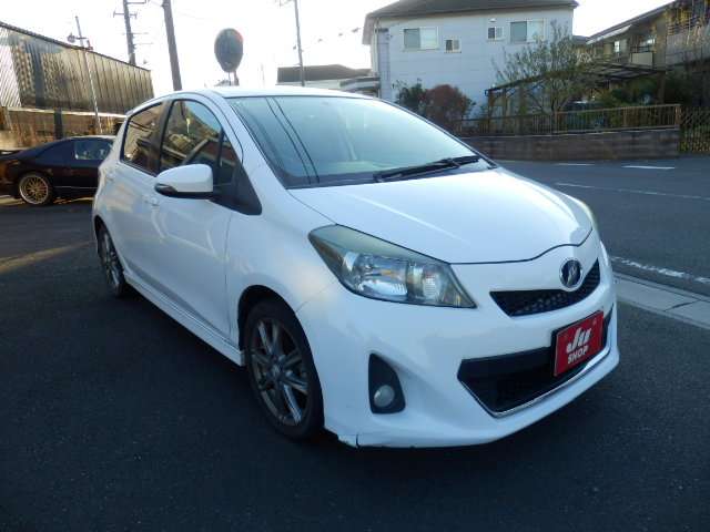 トヨタ ヴィッツ １．５ ＲＳ H24年 (関東) 99