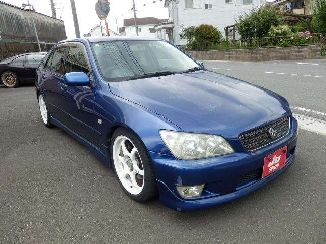 トヨタ アルテッツァ ２．０ ＲＳ２００ リミテッド ナビパッケージ H14年 (関東) 99