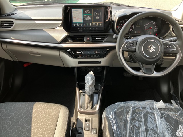 スズキ スイフト １．２ ハイブリッド ＭＺ R7年 (関東) 99