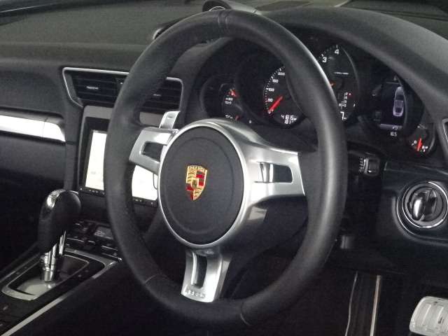 ポルシェ ９１１ カレラ４ ブラックエディション ＰＤＫ H27年 (甲信越・北陸) 99