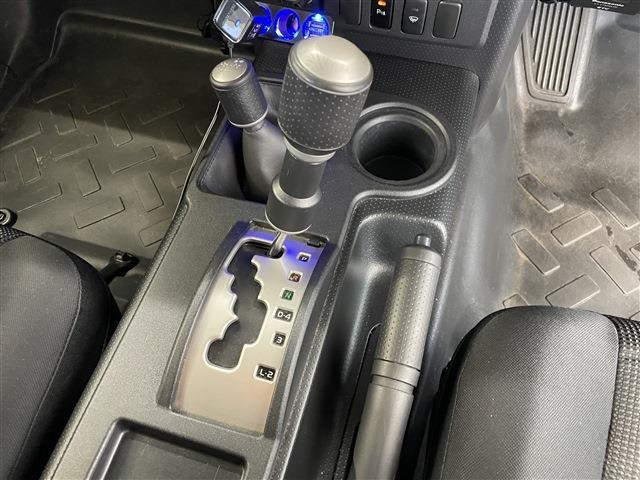 トヨタ ＦＪ　クルーザー ４．０ ブラックカラーパッケージ ４ＷＤ H24年 (甲信越・北陸) 99