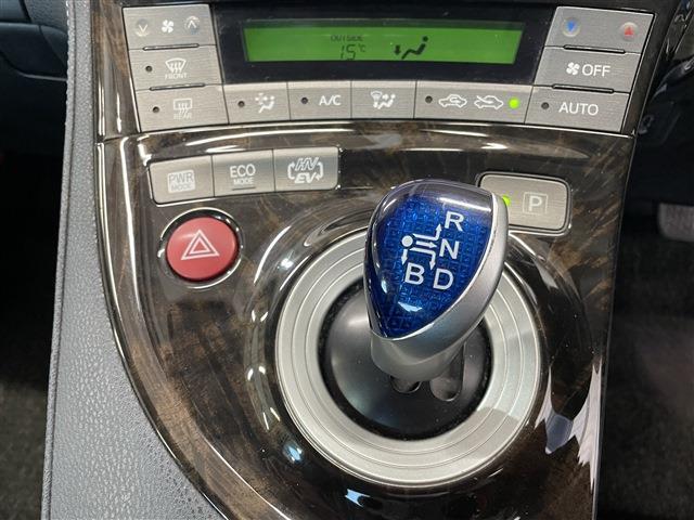 トヨタ プリウスＰＨＶ １．８ Ｇ H26年 (甲信越・北陸) 99