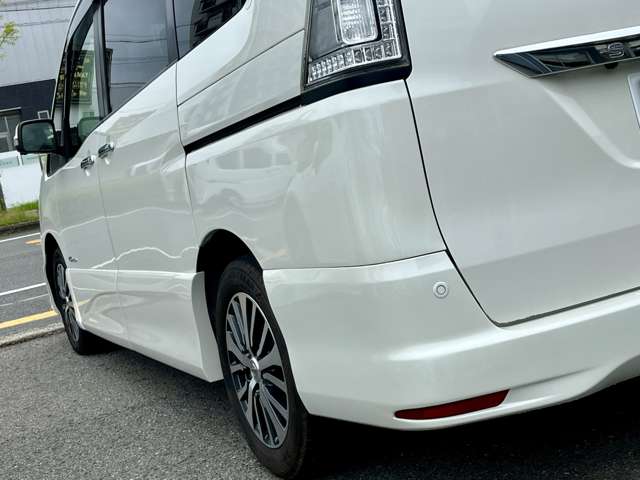 日産 セレナ ２．０ ハイウェイスター Ｖセレクション＋ＳＡＦＥＴＹＩＩ Ｓ－ＨＹＢＲＩＤ H28年 (近畿) 99