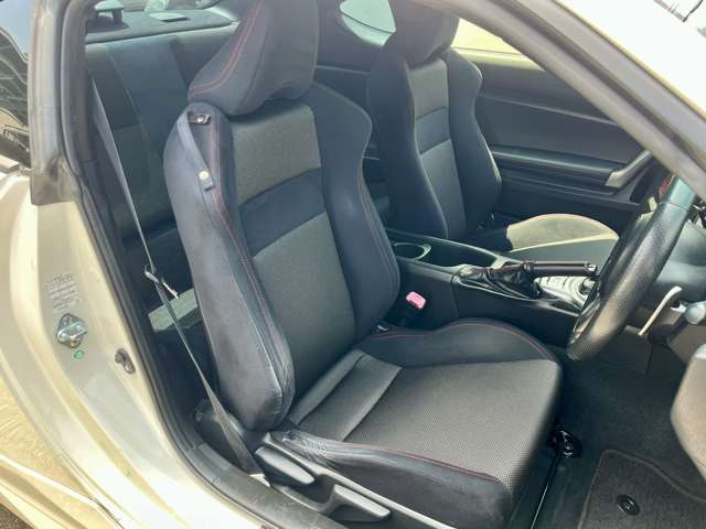 トヨタ ８６ ２．０ ＧＴ H25年 (近畿) 99