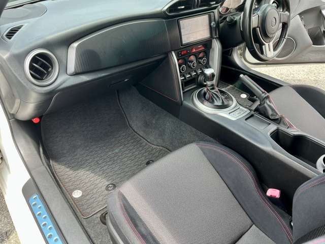 トヨタ ８６ ２．０ ＧＴ H25年 (近畿) 99