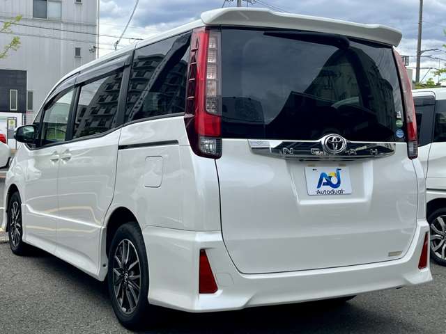 トヨタ ノア ２．０ ＳＩ H28年 (近畿) 99