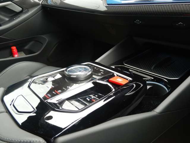 ＢＭＷ Ｍ５ ４．４ ４ＷＤ R7年 () 99