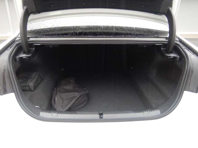 ＢＭＷ Ｍ５ ４．４ ４ＷＤ R7年 () 99