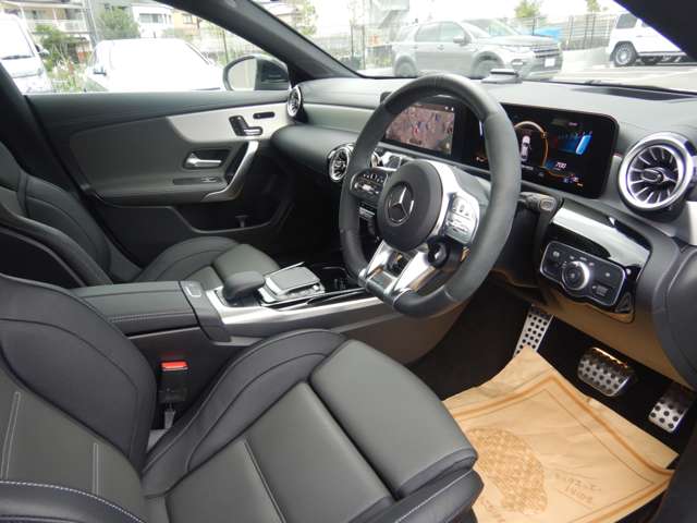 ＡＭＧ ＣＬＡ ＣＬＡ ３５ ４マチック ４ＷＤ ＭＰ２０２３０１ R4年 (近畿) 99
