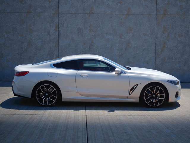 ＢＭＷ ８シリーズ ８４０ｉ　エクスクルーシブ　Ｍスポーツ R5年 (近畿) 99
