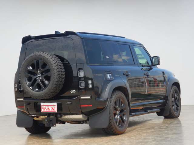 ランドローバー ディフェンダー １１０ Ｘ ３．０Ｌ Ｄ３００ ディーゼルターボ ４ＷＤ R4年 (近畿) 99