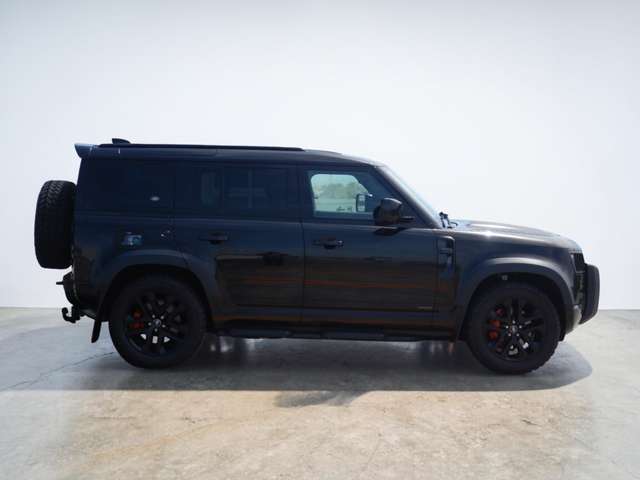 ランドローバー ディフェンダー １１０ Ｘ ３．０Ｌ Ｄ３００ ディーゼルターボ ４ＷＤ R4年 (近畿) 99