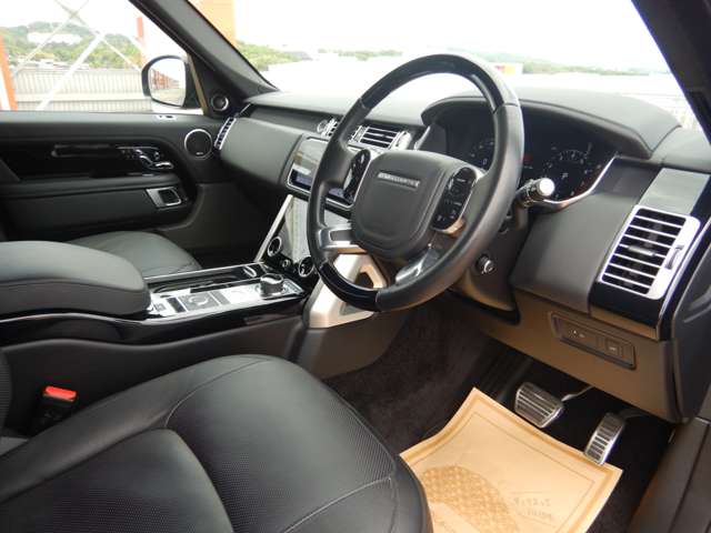 ランドローバー レンジローバー ＳＶＯ デザイン エディション ２０２１ ４ＷＤ R3年 (近畿) 99