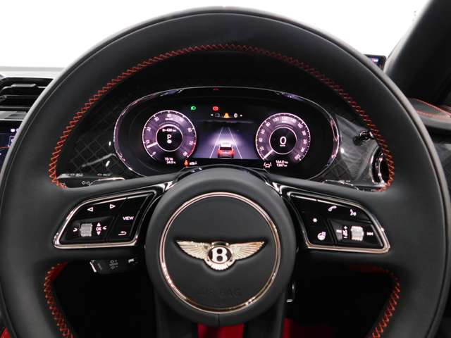 ベントレー ベンテイガ Ｓ ブラック エディション ４ＷＤ R7年 (近畿) 99