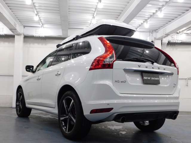 ボルボ ＸＣ６０ Ｔ６ ＡＷＤ Ｒデザイン ４ＷＤ H27年 (近畿) 99