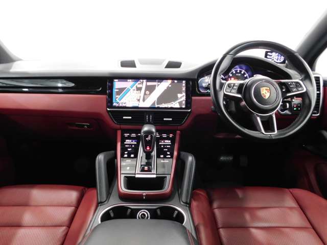 ポルシェ カイエン ３．０ ティプトロニックＳ ４ＷＤ H30年 (近畿) 99