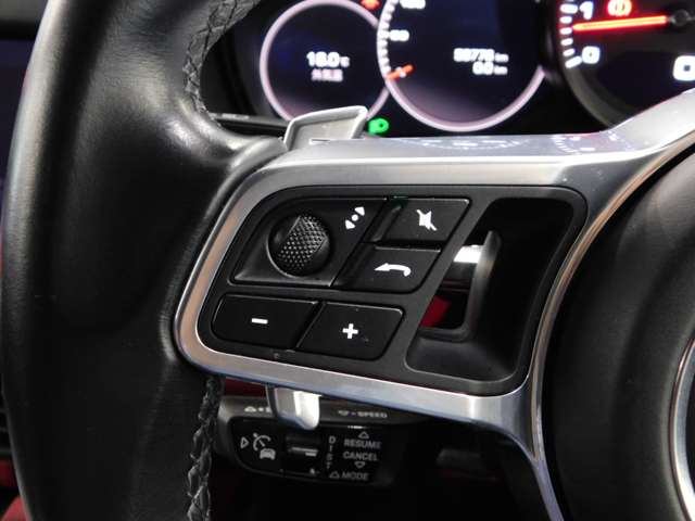 ポルシェ カイエン ３．０ ティプトロニックＳ ４ＷＤ H30年 (近畿) 99