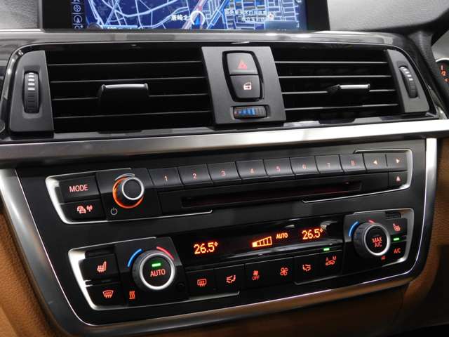 ＢＭＷ ３シリーズ ３２０ｄ　ラグジュアリー H27年 (近畿) 99