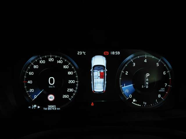ボルボ Ｖ６０ Ｔ５　モメンタム R1年 (近畿) 99