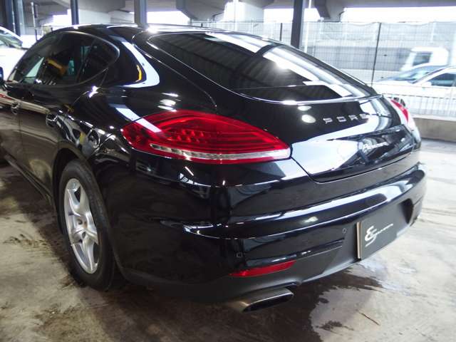 ポルシェ パナメーラ ３．６ ＰＤＫ H27年 (近畿) 99
