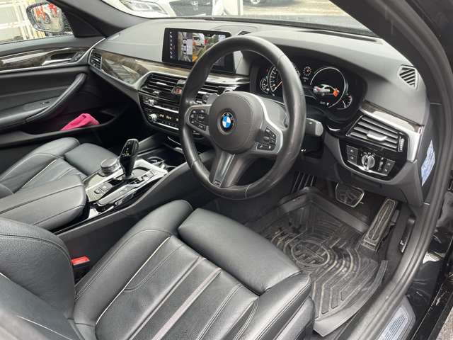 ＢＭＷ ５シリーズ ５２３Ｄ Ｍスポーツ ディーゼルターボ H29年 (近畿) 99