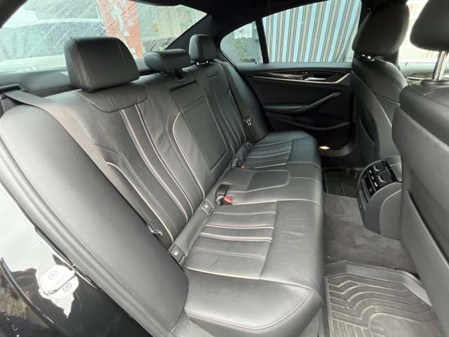 ＢＭＷ ５シリーズ ５２３Ｄ Ｍスポーツ ディーゼルターボ H29年 (近畿) 99