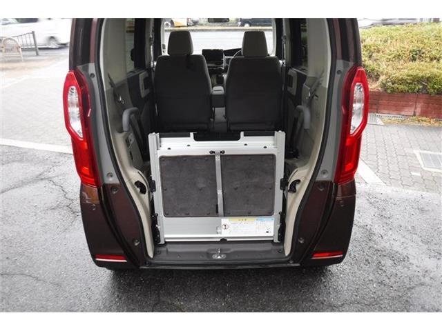 ホンダ Ｎ　ＢＯＸ ６６０ Ｇ スロープ Ｌ ターボ ホンダセンシング 車イス専用装備装着車 R2年 (近畿) 99