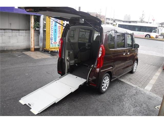 ホンダ Ｎ　ＢＯＸ ６６０ Ｇ スロープ Ｌ ターボ ホンダセンシング 車イス専用装備装着車 R2年 (近畿) 99