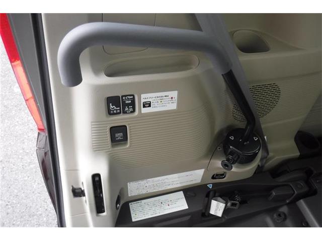 ホンダ Ｎ　ＢＯＸ ６６０ Ｇ スロープ Ｌ ターボ ホンダセンシング 車イス専用装備装着車 R2年 (近畿) 99