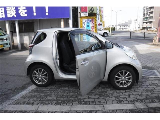 トヨタ ｉＱ １．０ １００Ｇ H22年 (近畿) 99