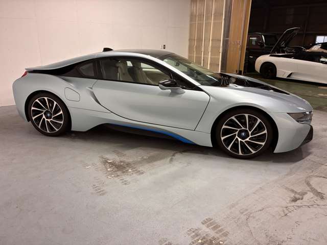 ＢＭＷ ｉ８ ベースモデル H27年 (近畿) 99