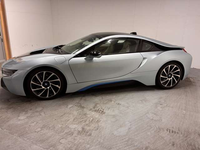 ＢＭＷ ｉ８ ベースモデル H27年 (近畿) 99