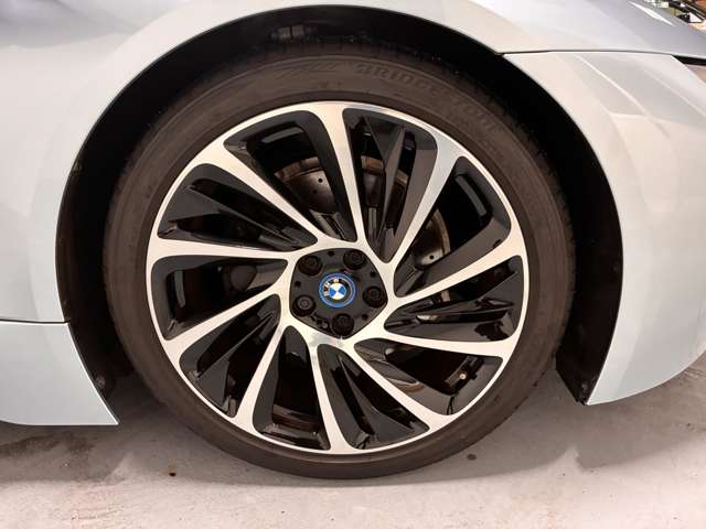 ＢＭＷ ｉ８ ベースモデル H27年 (近畿) 99