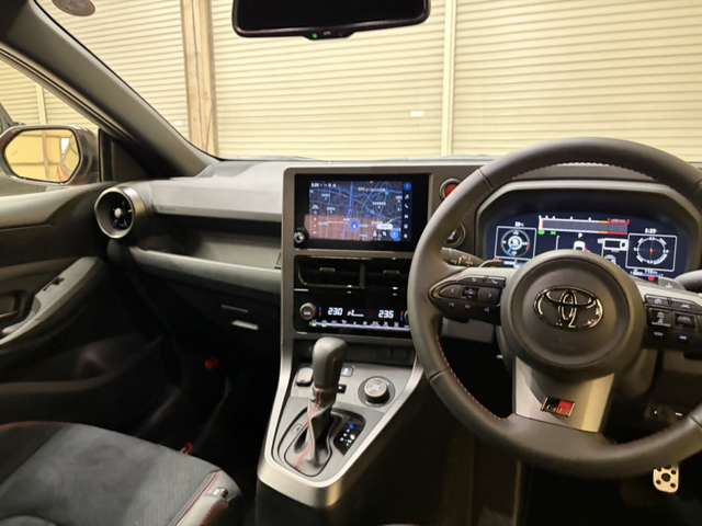 トヨタ ＧＲヤリス １．６ ＲＺ ハイ パフォーマンス ＋ エアロ パフォーマンス パッケージ ＧＲ－ＤＡＴ ４ＷＤ R7年 () 99