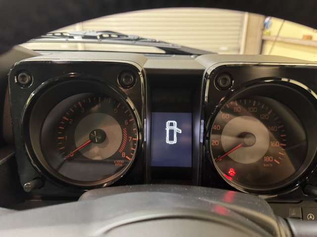 スズキ ジムニー　ノマド １．５ ＦＣ ４ＷＤ R7年 (近畿) 99