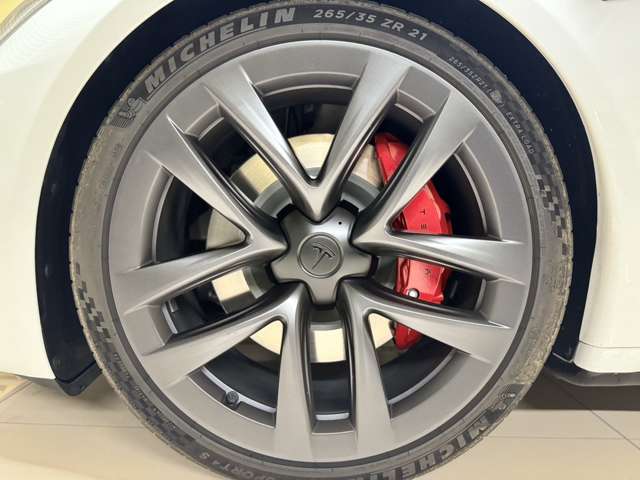 テスラ モデルＳ Ｐｌａｉｄ R5年 (近畿) 99